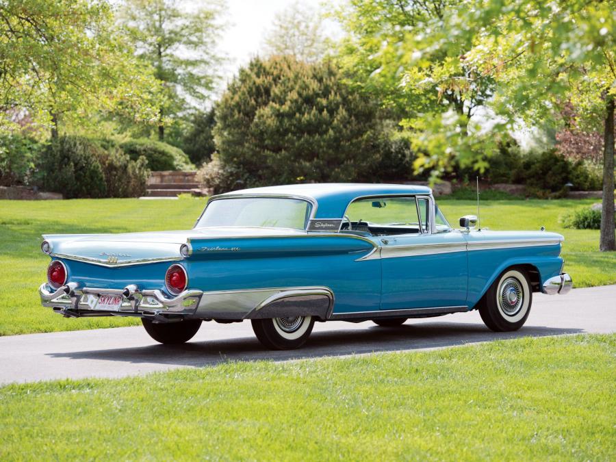  Ford Fairlane 500 Skyliner Retractable Hardtop 1959 года  (фото 19 из 31)